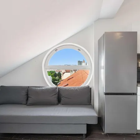 Dicaprio Penthouse Terrace Apartment *