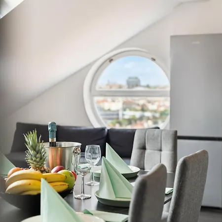 Dicaprio Penthouse Terrace Lejlighed *